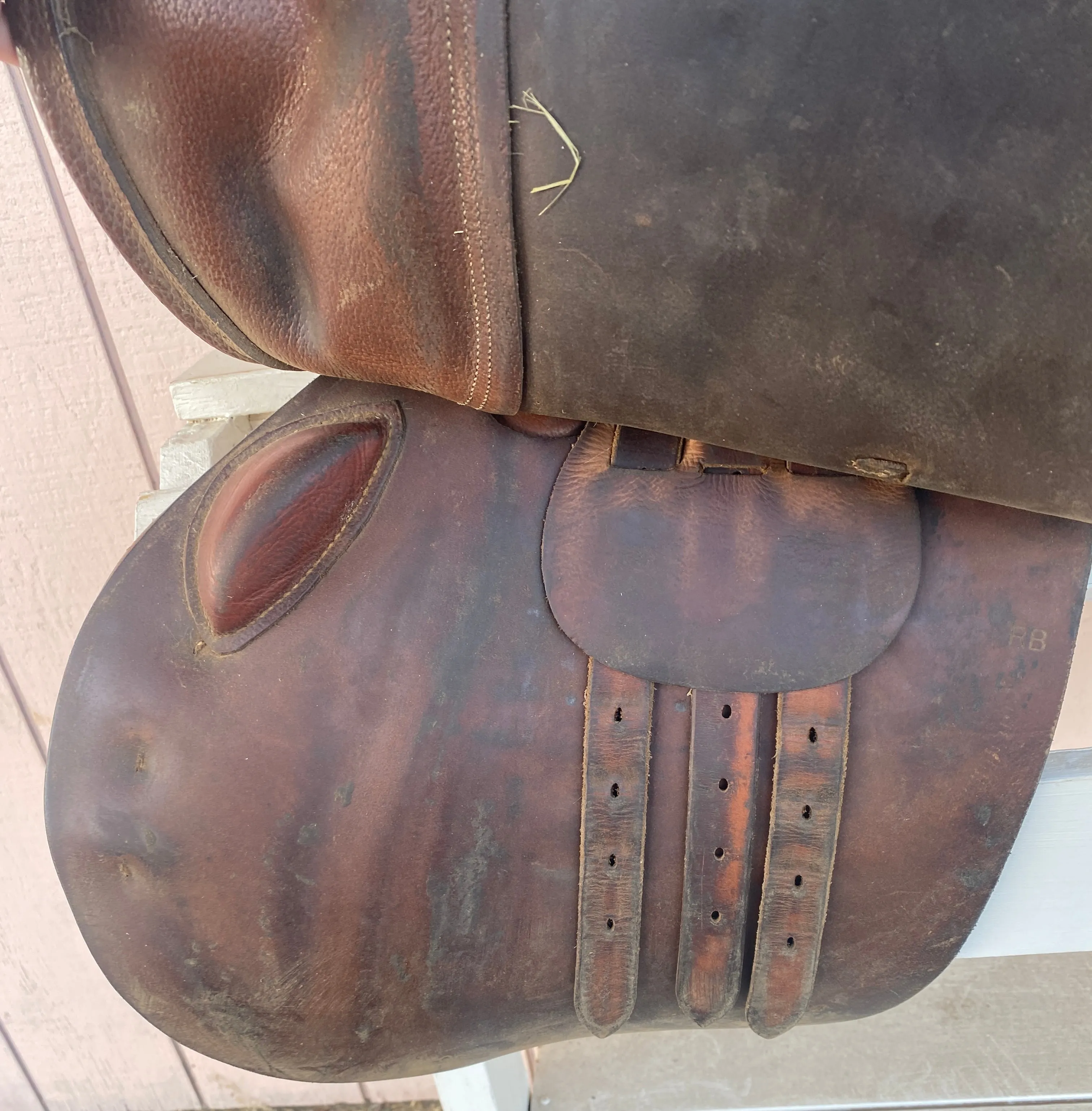 17.5 Crosby Hampton Classic Saddle