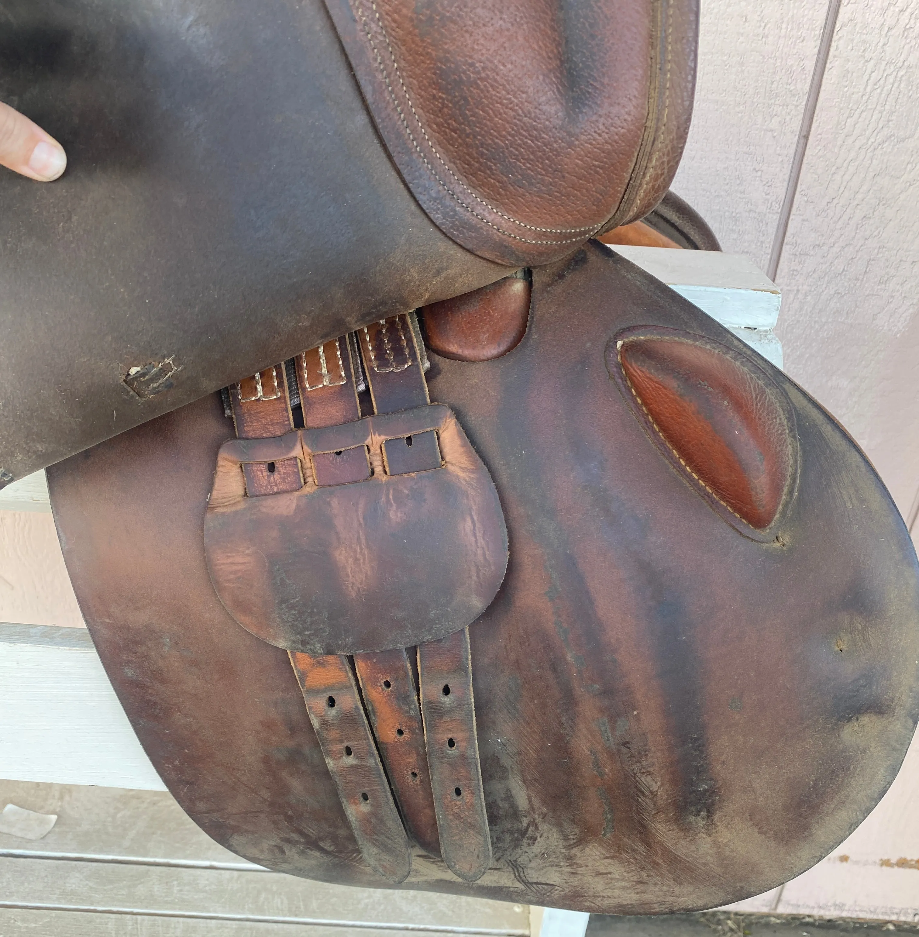 17.5 Crosby Hampton Classic Saddle