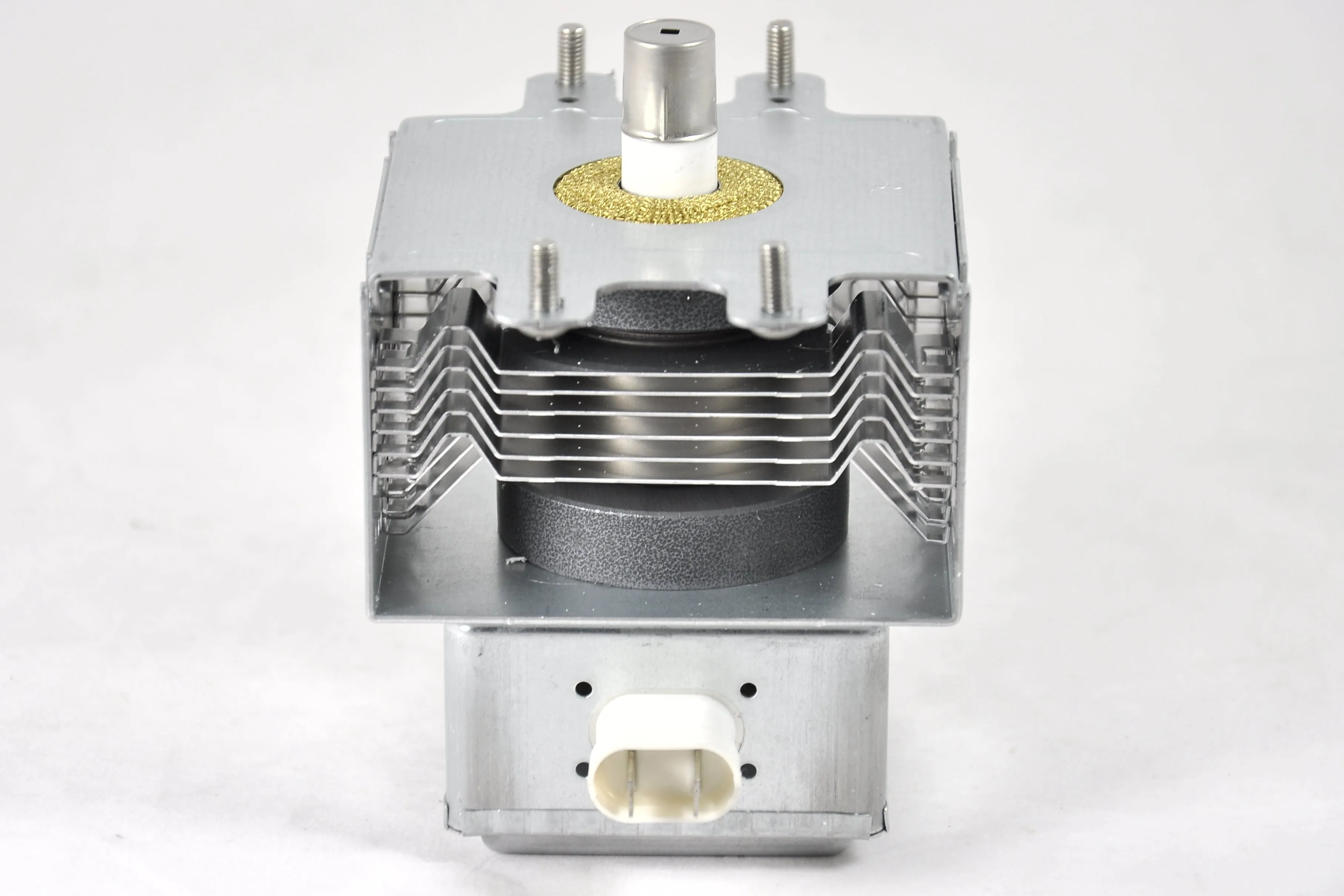 Buffalo GK640, Buffalo GK641 magnetron (2M244-M12)