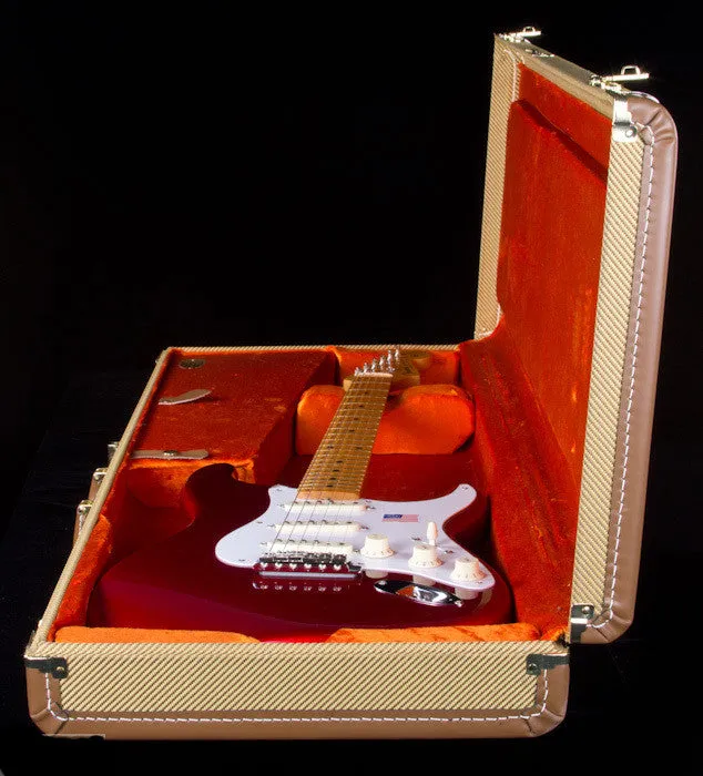 Fender American Vintage '57 Stratocaster Candy Apple Red